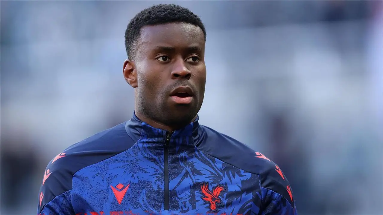 كشف تايمز سر تفوق مانشستر سيتي في صفقة مارك جويهي أمام ليفربول